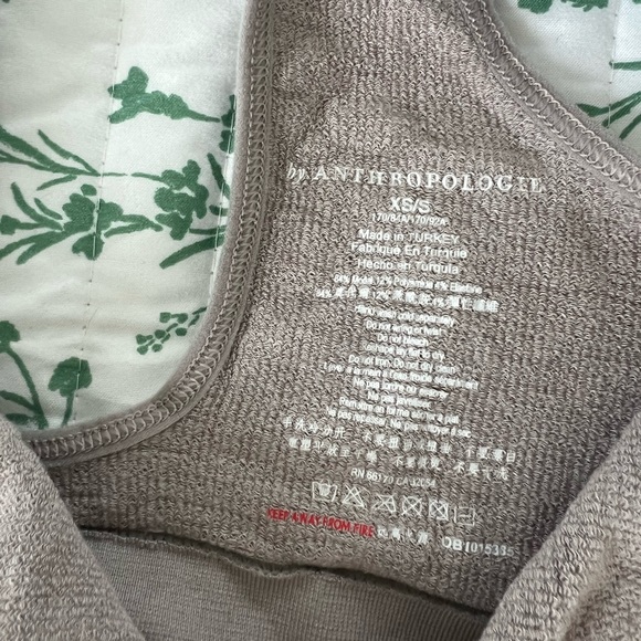 Anthropologie Sasha Seamless V-Neck Bra - size XS/S color beige/taupe - Picture 5 of 5